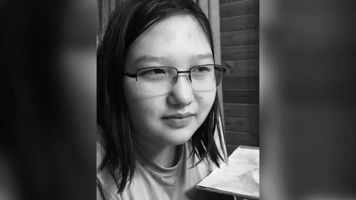 "Бұл суицидке ұқсамайды": Астанада қаза тапқан қыздың әкесі тың мәлімдеме жасады