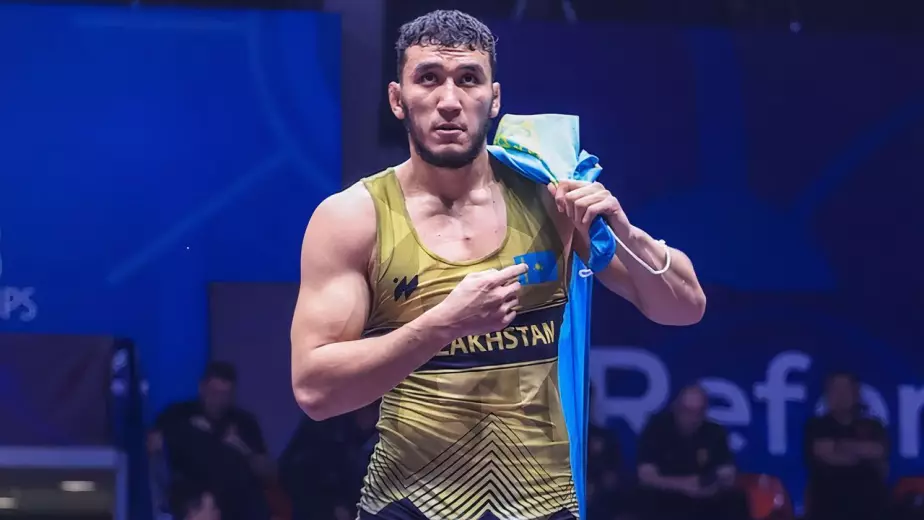 Казахстан выставил мощный состав на молодежный чемпионат Азии по борьбе