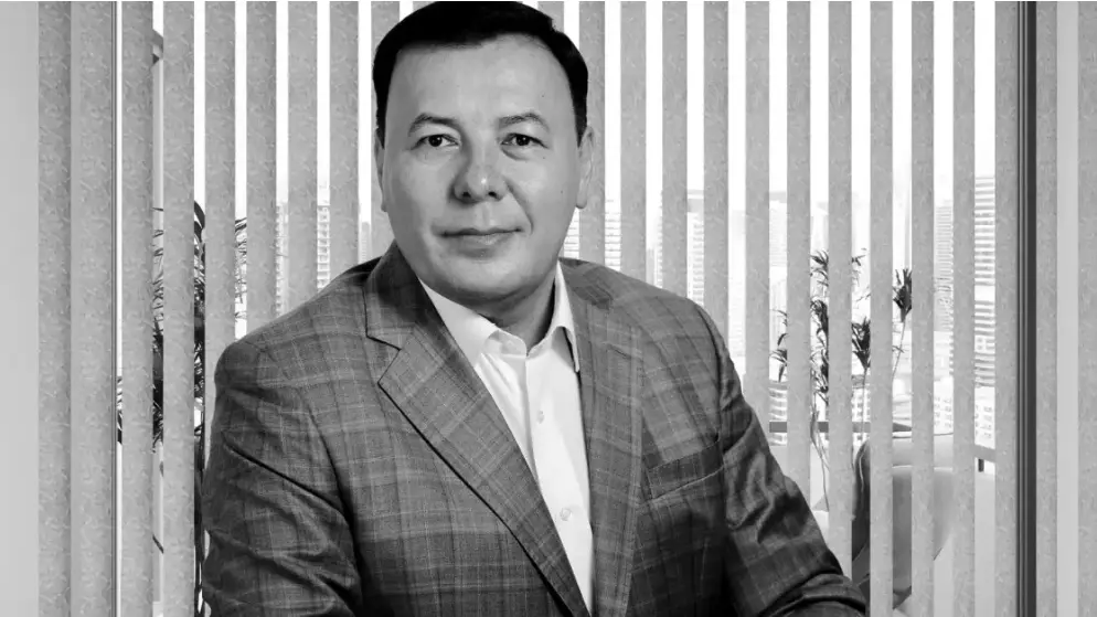 Ақтауда артық майдан арылғысы келіп ота жасатқан депутат көз жұмды