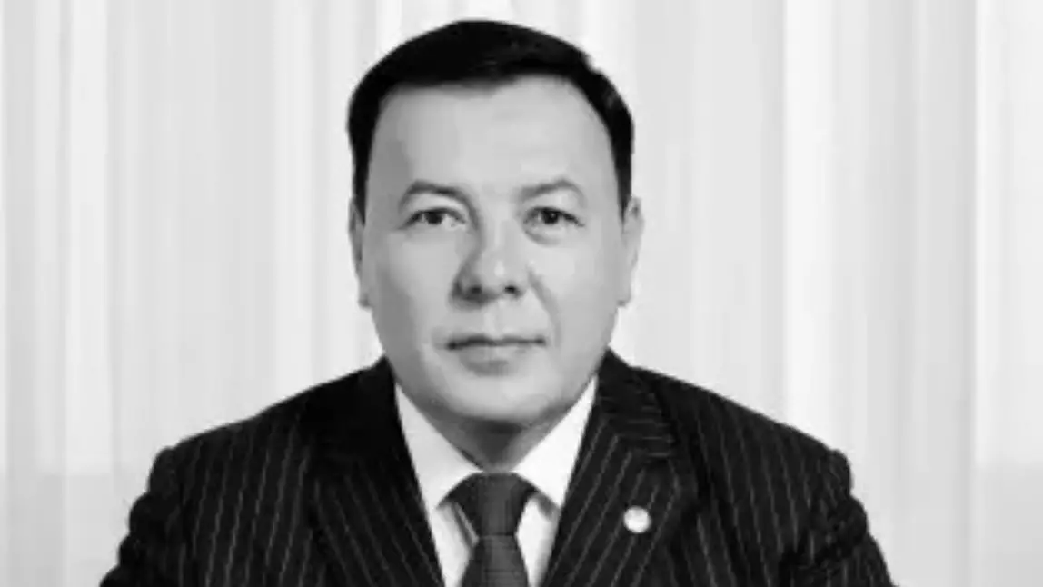 Ақтауда пластикалық операциядан кейін депутат көз жұмды