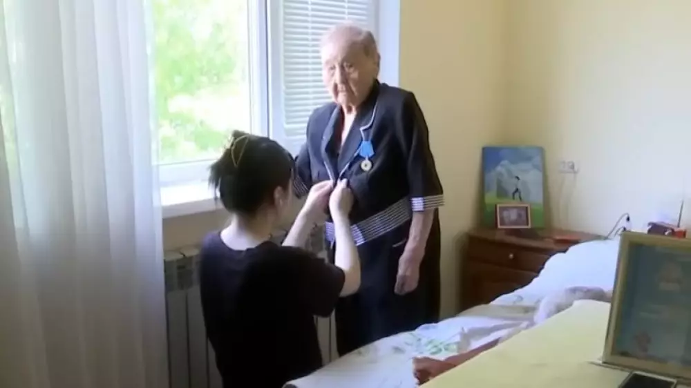 В Уральске 96-летняя труженица тыла не получила выплату к 9 Мая и лишилась прописки