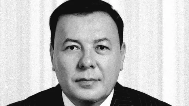  Маңғыстауда иек астындағы майды алдыруға барған депутат көз жұмды: әйелі шындықты талап етіп отыр 