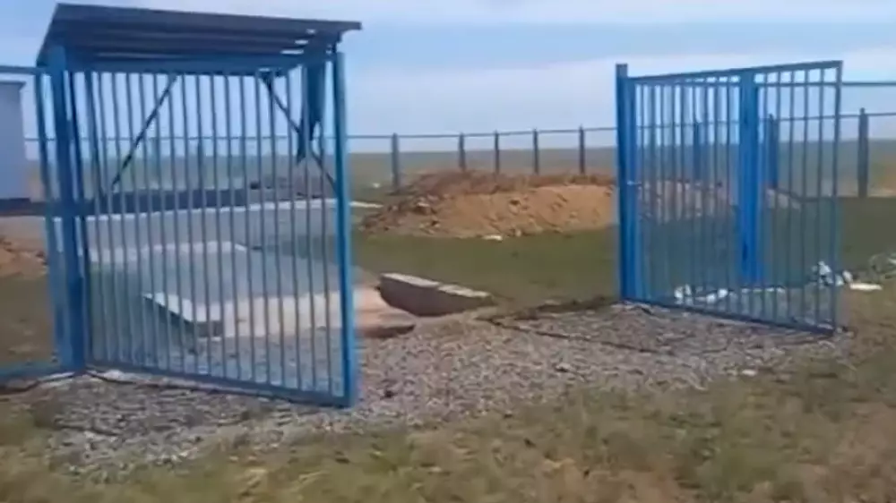 «Қорқып отырмыз»: Ақмола облысында жұрт жаңа мал қорымына қарсы шықты