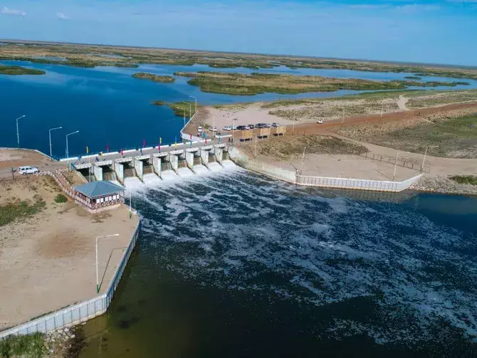 Казахстан нацелился на сокращение потерь воды для борьбы с дефицитом водных ресурсов.