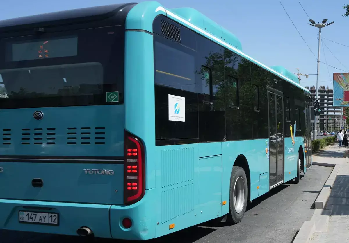 В Актау в автобусах отсутствует детский QR-код: в акимате назвали причину - новости на Lada.kz 23.05.2026
