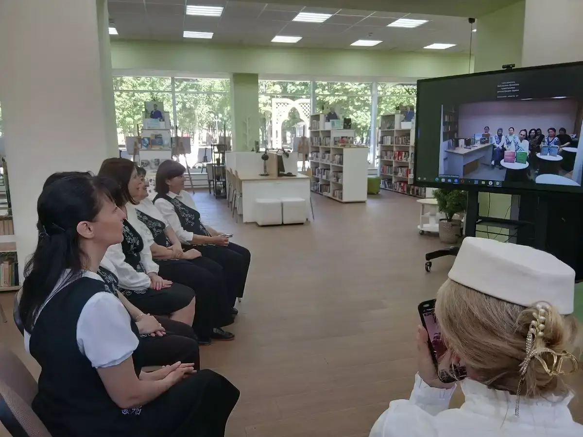 Нижнекамские библиотекари провели телемост с коллегами из Казахстана.