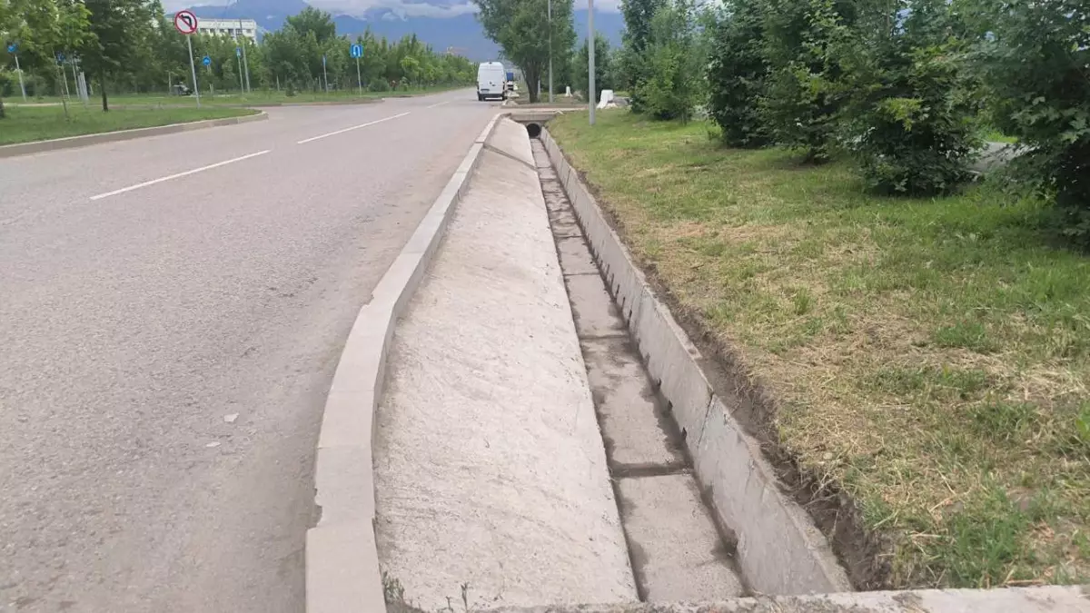 Алматыда арық және нөсер кәріз жүйесі жаңғыртылып жатыр