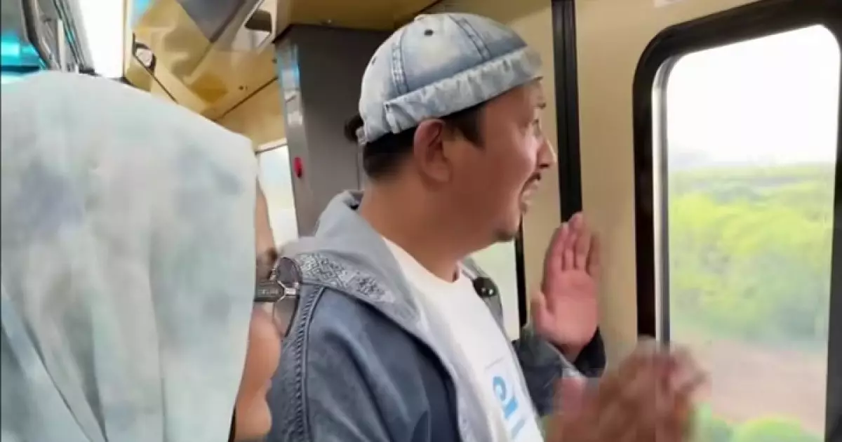   «Балаша қуанып»: Мадияр Серікбаев Астанада LRT-ға отырды   