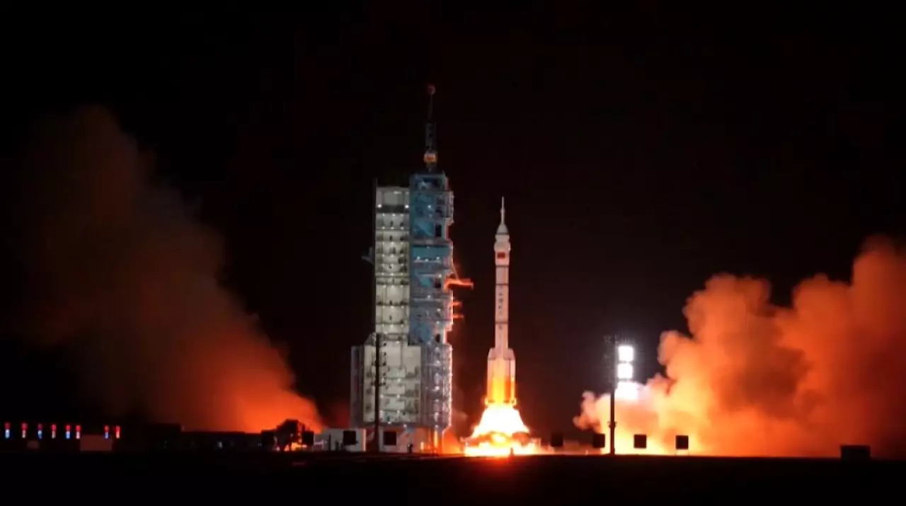 Қытай «Шэньчжоу-23» ғарыш кемесін ұшырды