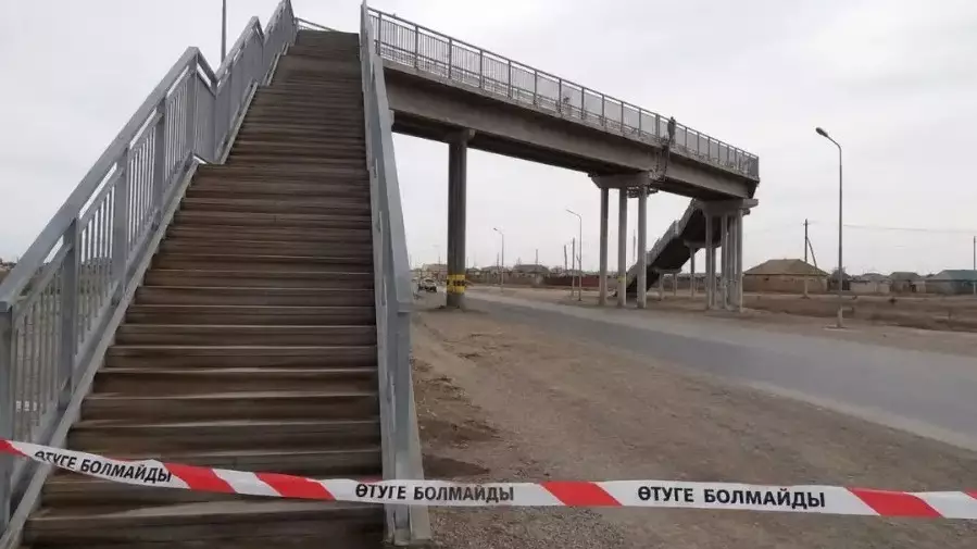  Атырау облысында көпірден құлаған әйел оқиға орнында көз жұмды 