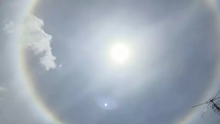 Жители Наманганской области наблюдали редкое солнечное гало