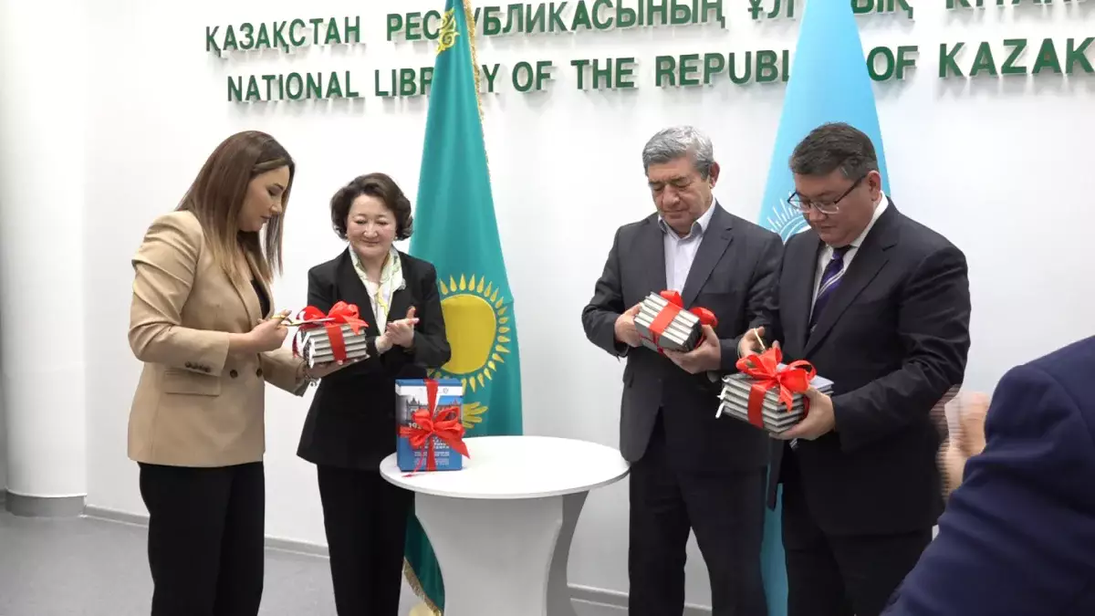 Ғасырлық тарих: Түркі дүниесінің рухани тұтастығын айшықтайтын ж еңбек жарық көрді