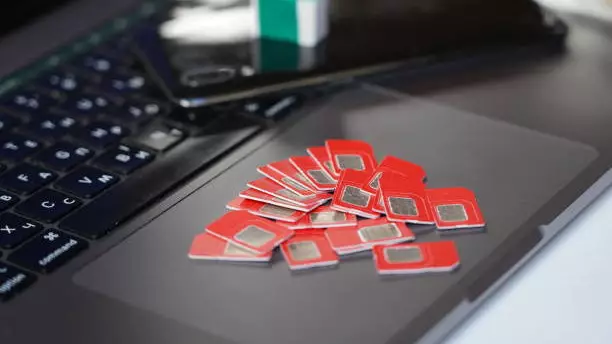 115 SIM-карт и симбокс: "связной" узел мошенников накрыли  в Павлодаре