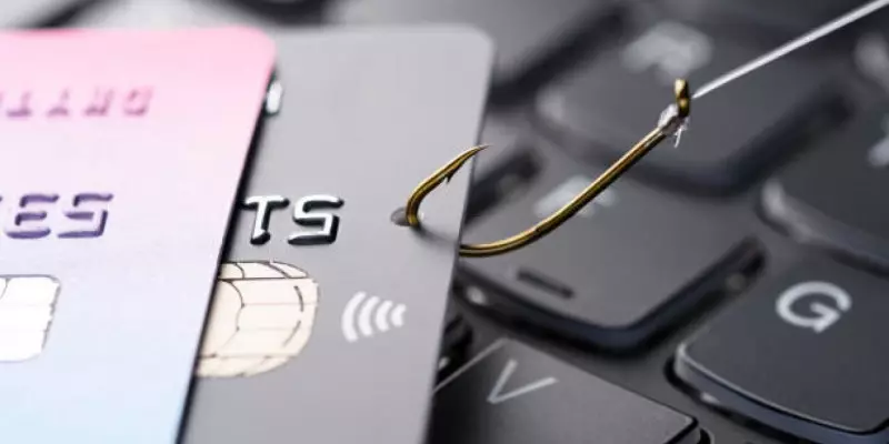 Павлодар тұрғынының үйінен жүзден аса SIM-карта шықты