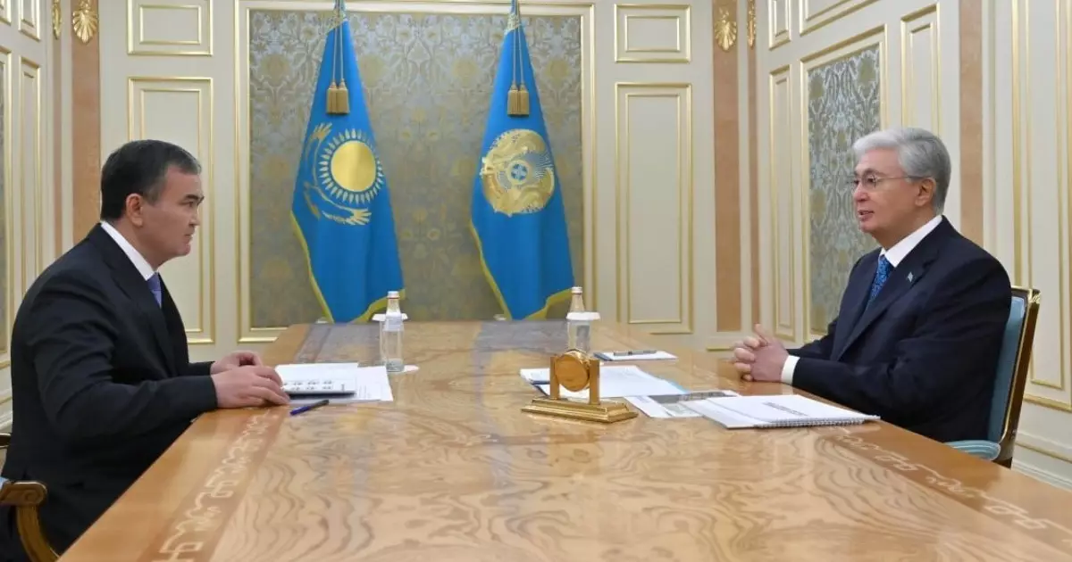  Мемлекет басшысы Астана қаласының әкімі Жеңіс Қасымбекті қабылдады 