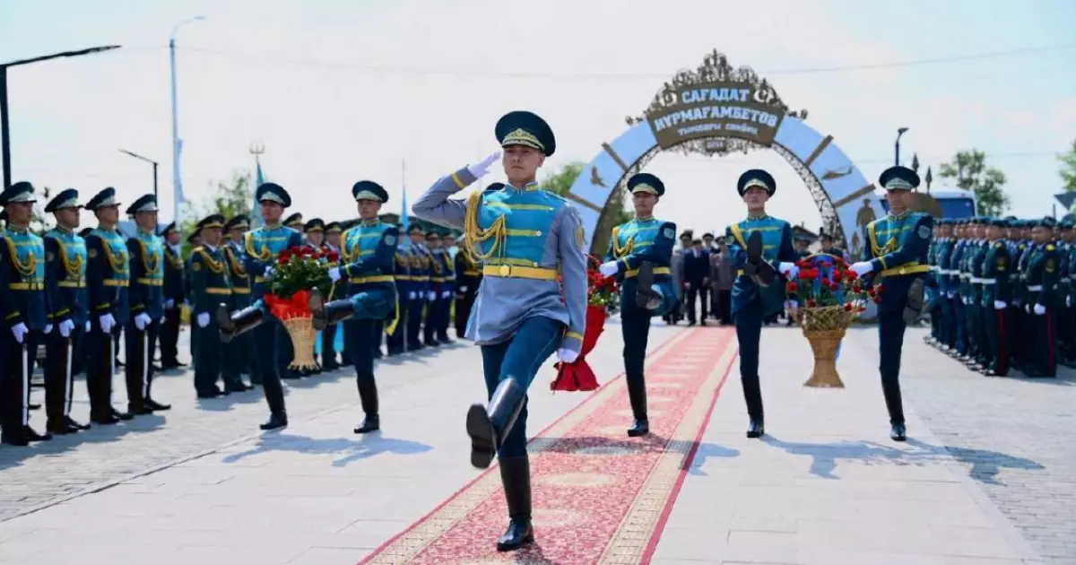   Әскери қызметшілер Сағадат Нұрмағамбетовті еске алды   