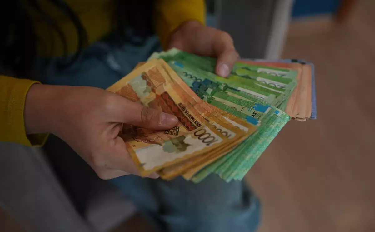Қазақстанда балағат сөз айтқан жасөспірімдерге 86 500 теңгеге дейін айыппұл салынады