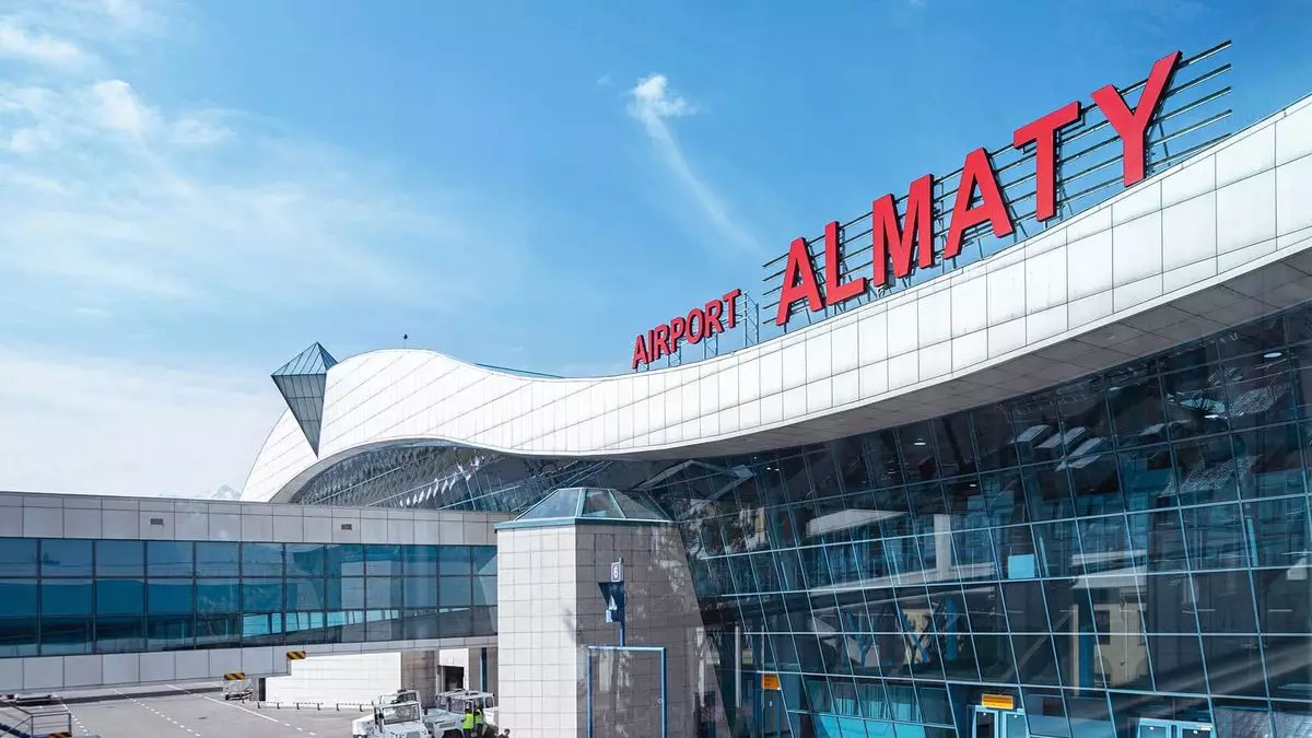 В алматинском аэропорту изменилась схема въезда 
