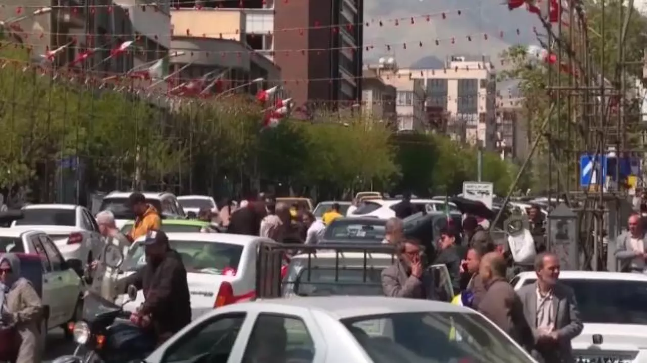 Серия взрывов прогремела в иранском городе