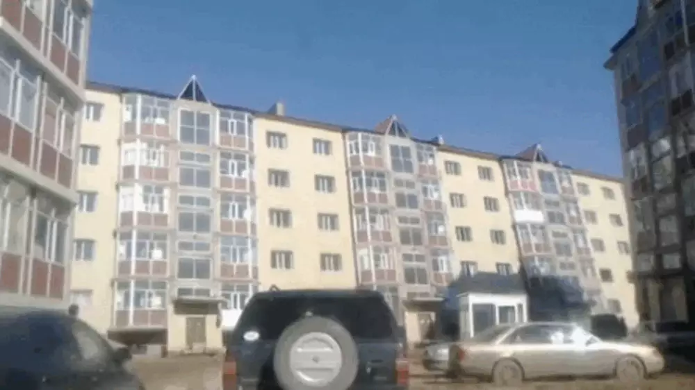Тұрғын үй кешені сапасыз салынған ба: мұның себебі неде және оны шешу жолы бар ма?