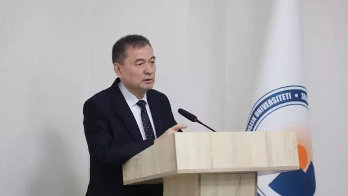 Глава ВАК Узбекистана отправлен в отставку после более чем 10 лет работы