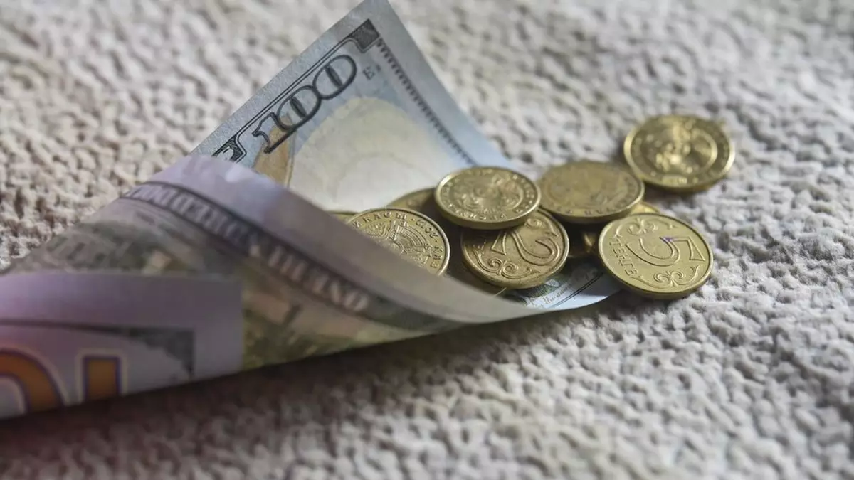 Вероятность дефолта в Казахстане низкая, но существует - эксперт