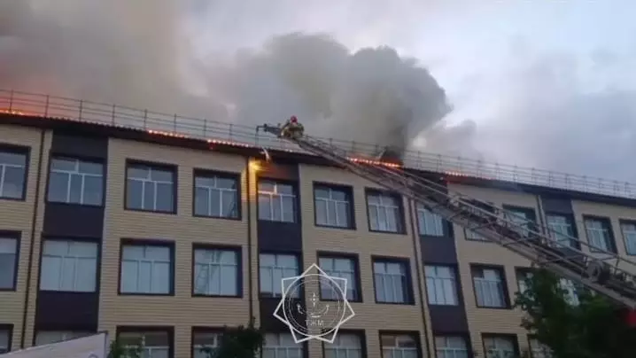Арқалықта мектеп өртеніп жатыр