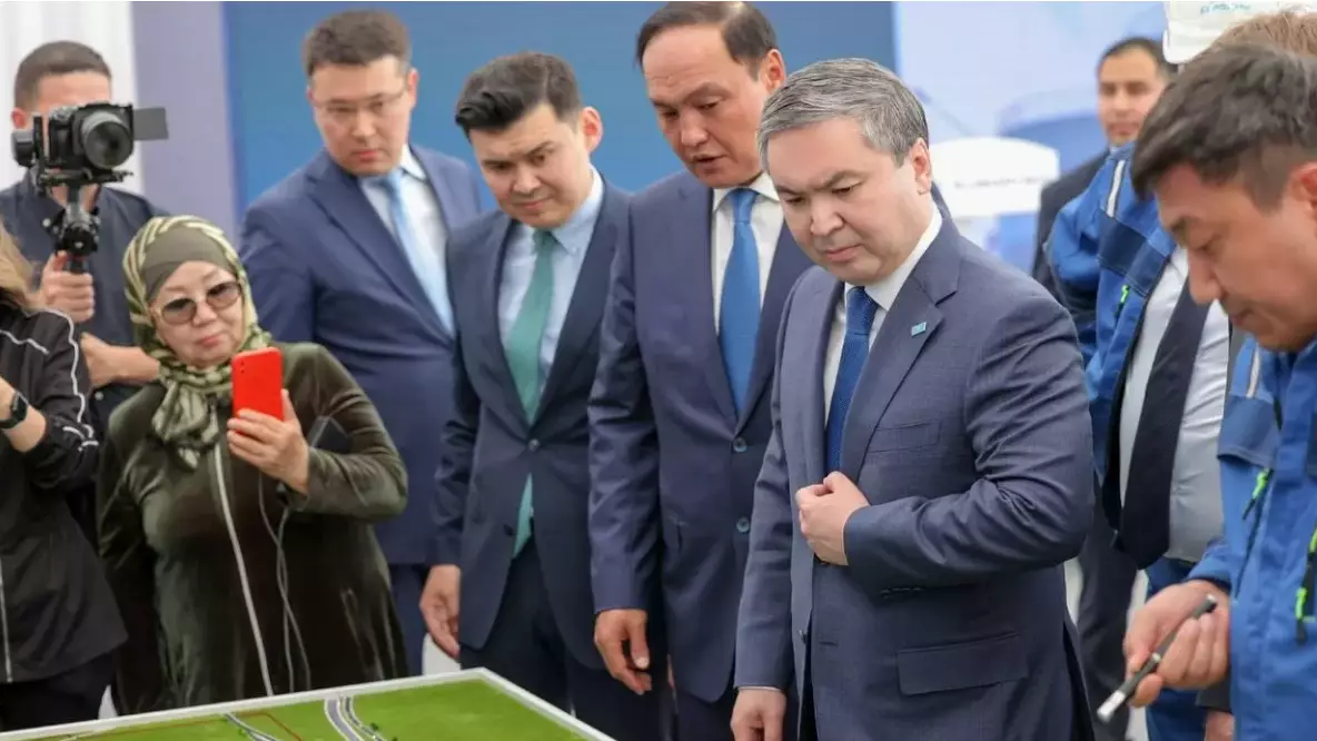 Жамбыл облысында "ЕуроХим" күкірт қышқылы зауыты іске қосылды