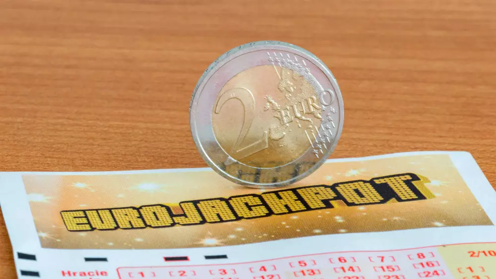 Житель Чехии выиграл 120 миллионов евро в лотерею