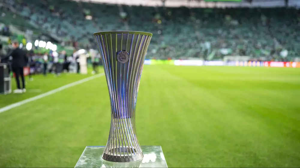 Второй еврокубковый финал сезона - где смотреть в Казахстане