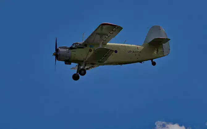Самолет Ан-2 потерпел крушение во время сельскохозяйственных работ в Павлодарской области Казахстана.