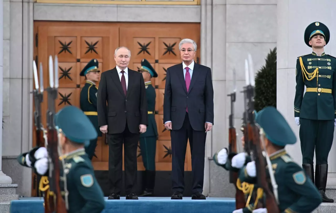 Как прошла церемония встречи Владимира Путина в Астане