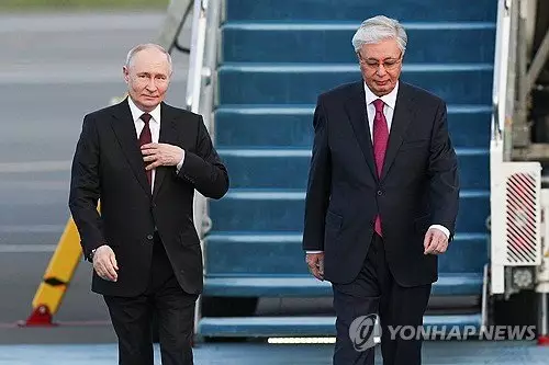 Россия и Казахстан обсудили ключевые вопросы двустороннего сотрудничества на фоне новых геополитических вызовов.