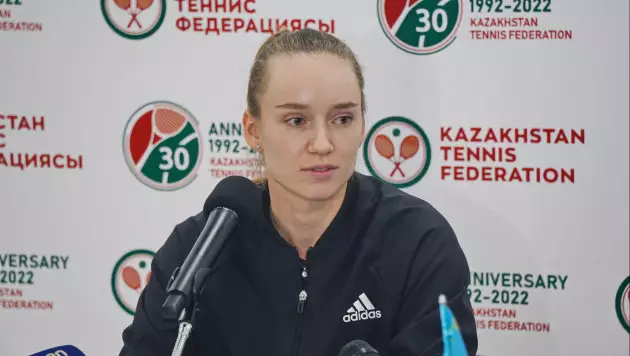 Рыбакина сделала заявление после вылета с Ролан Гаррос-2026