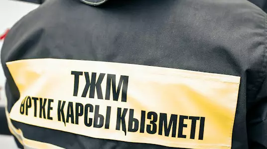Огнеборцы спасли двоих детей в Атырау