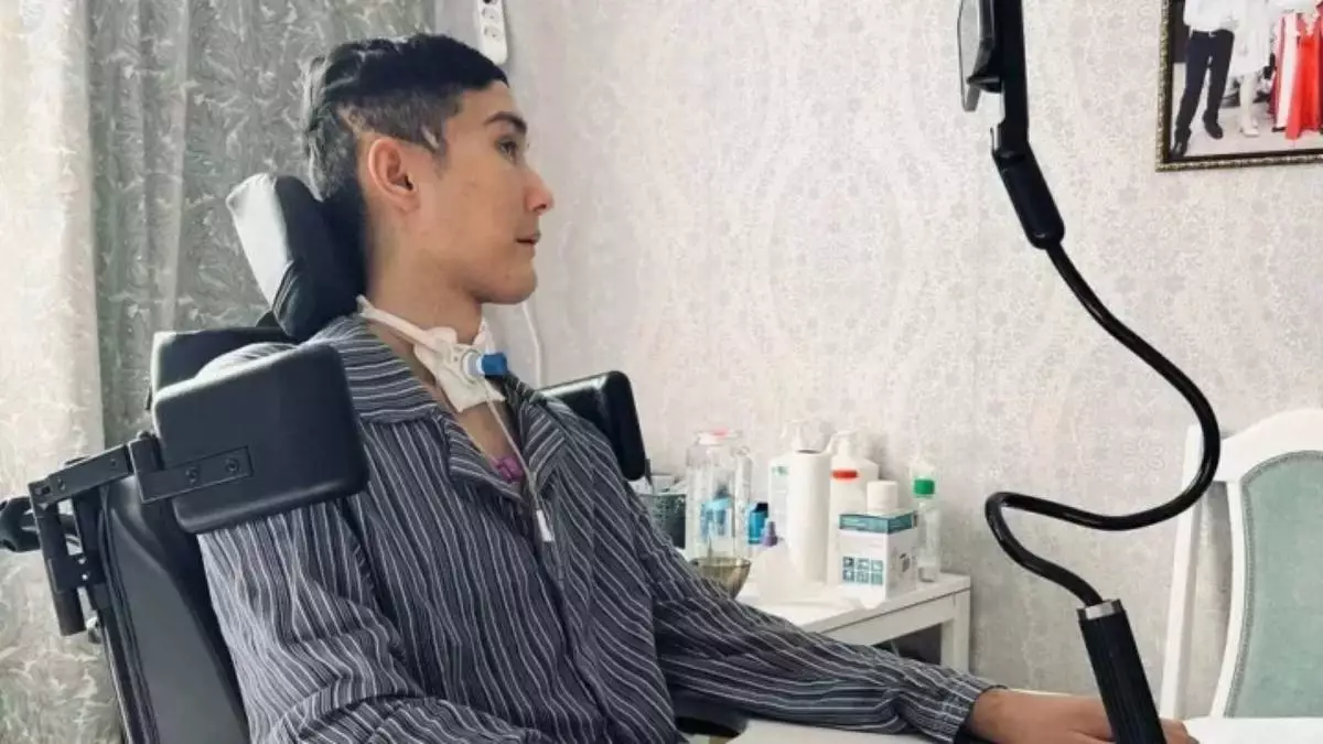 Әскерде басынан жарақат алған сарбаз Ербаян Мұхтардың жағдайы күрт нашарлады