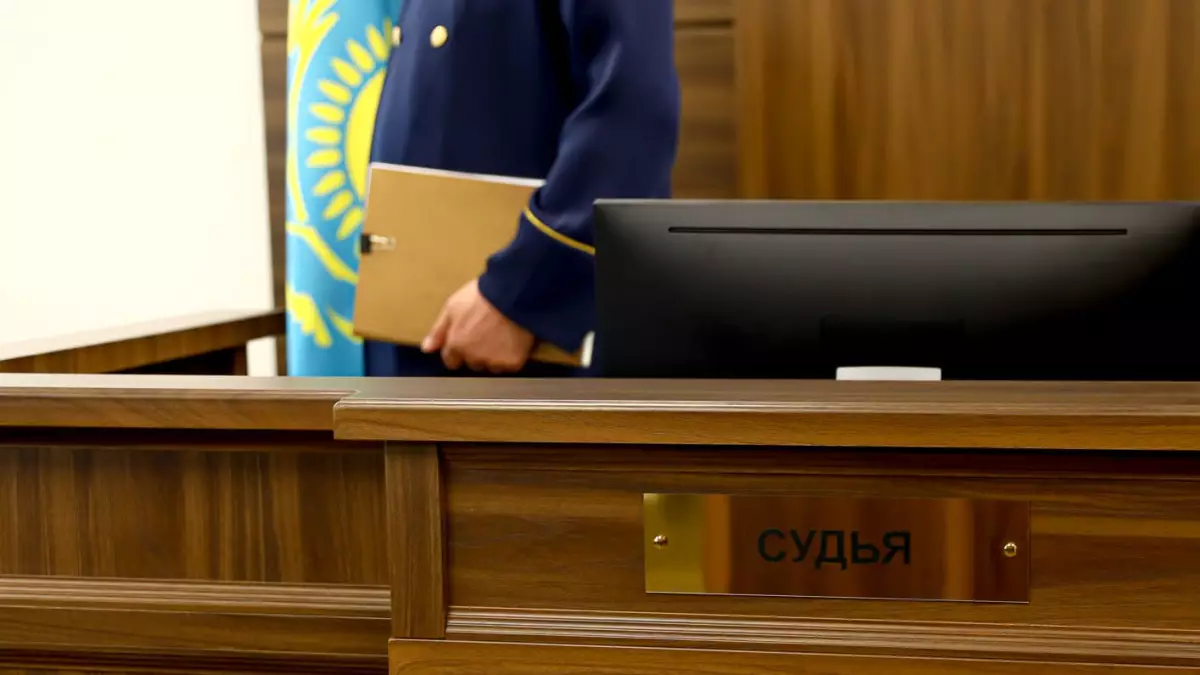 Казахстанец пришел менять права и неожиданно оказался «психически больным»