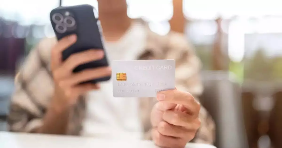  Казахстанцам дали 30 дней на ответ по мобильным переводам 