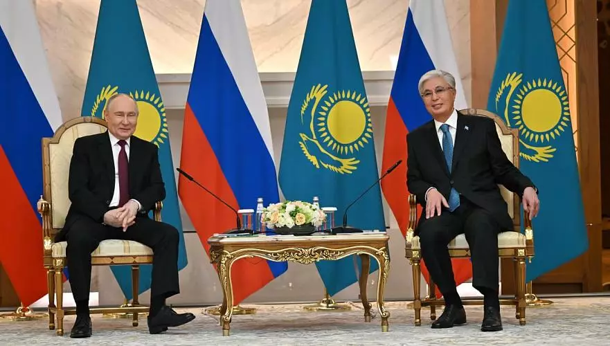 Прошли переговоры Токаева и Путина в узком составе