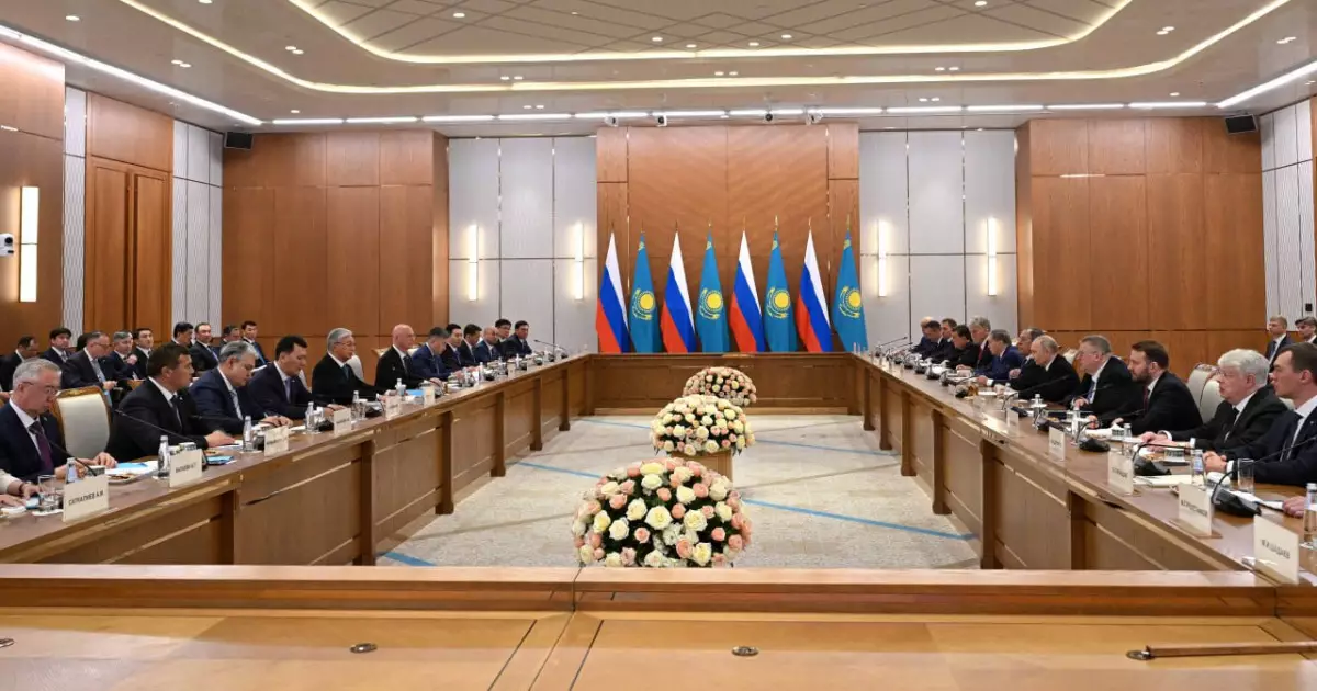   Қасым-Жомарт Тоқаев пен Владимир Путин стратегиялық серіктестікті нығайту мәселесін талқылады   