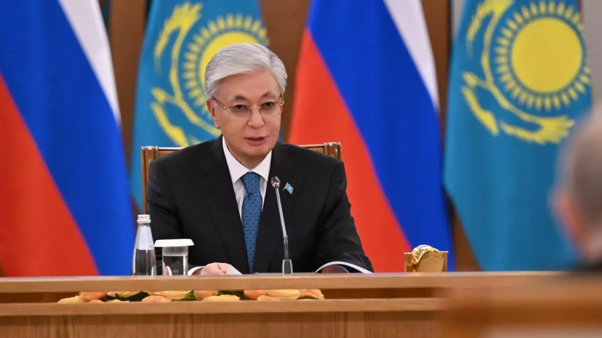 Тоқаев: Қазақстан мен Ресей арасындағы жүк тасымалы 92 млн тоннаға жетті