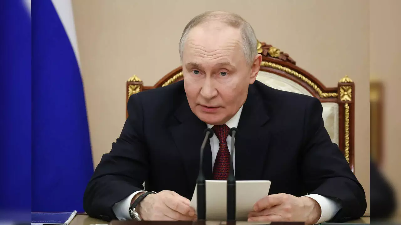 Владимир Путин запускает ядерную инициативу: Россия построит первую атомную станцию в Казахстане.