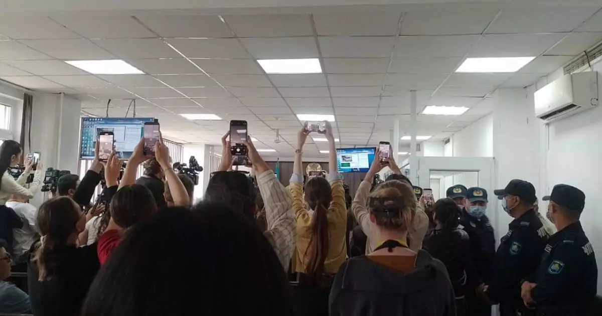  Заңның қатаң жазасына дайынмын: Әл-Фарабидегі резонанстық апат бойынша сот басталды 