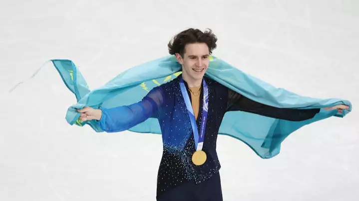  «Олимпиада чемпионы жалақысыз жүр»: Мәжілісте Михаил Шайдоровқа қатысты дау көтерілді 
