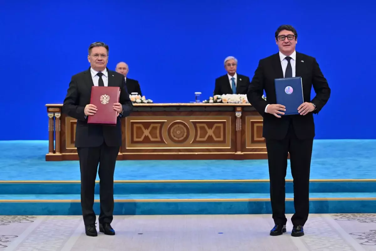 Президенттер қатысты: ресми делегация мүшелері қандай құжаттар алмасты