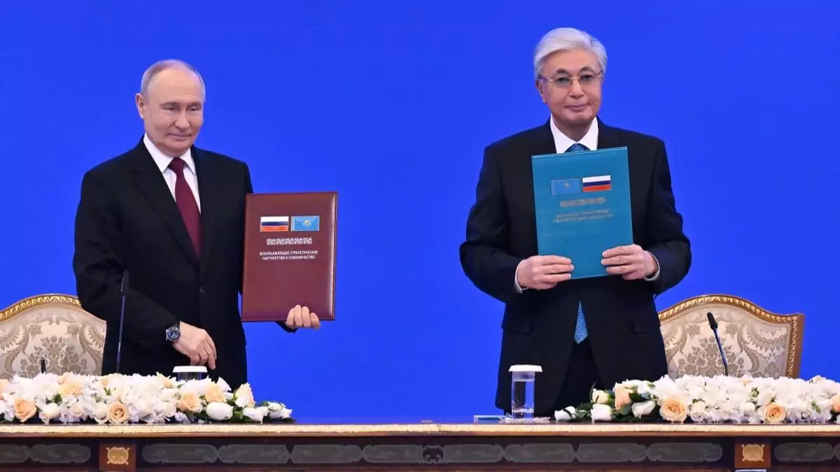 Токаев и Путин договорились о строительстве АЭС и новых школ в Казахстане