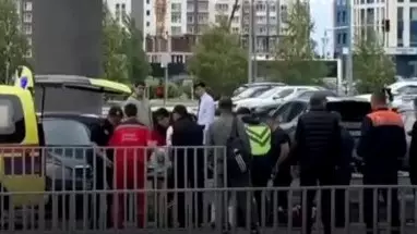 Мужчина спрыгнул с моста у столичного вокзала