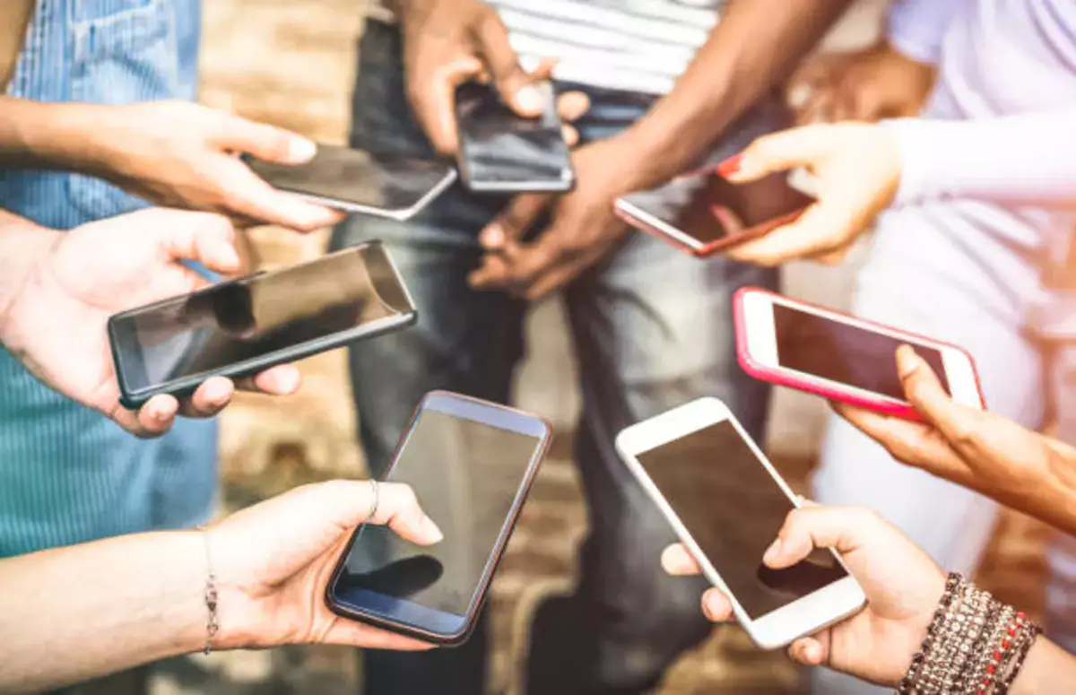 Счет за связь вырастет: как Beeline, Tele2, Altel и Kcell изменят тарифы с 1 июня в РК - новости на Lada.kz 28.05.2026