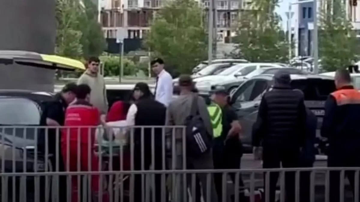  Астанадағы «Нұрлы жол» вокзалы маңындағы көпірден ер адам секірген 