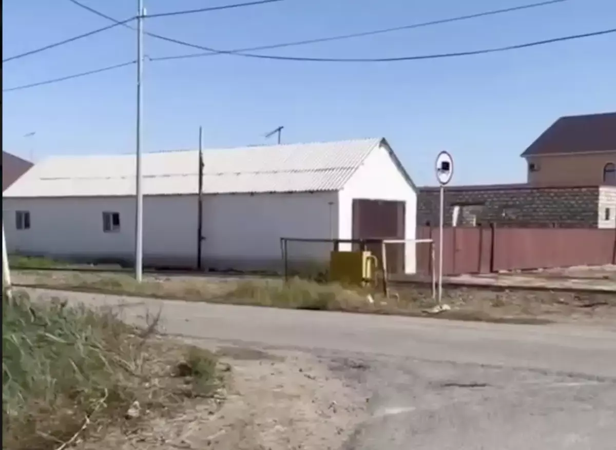 Жеткіншекті тоқ соқты: Атыраудағы келеңсіздік жұрттың ашуын туғызды